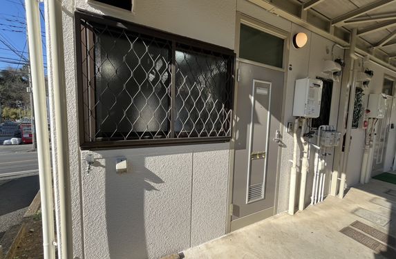 玄関（洗濯機置き場）